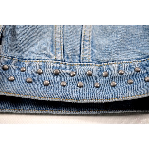 FREE PEOPLE Studded Original Denim Jean Distressed B/F Trucker Jacket Womens S‎ - Picture 10 of 16